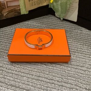 Hermes Women's Authentic White Bracelet